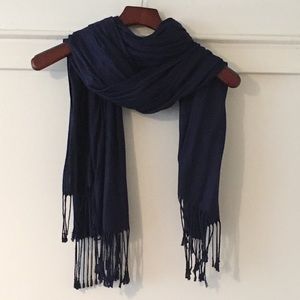 Cashmere wrap